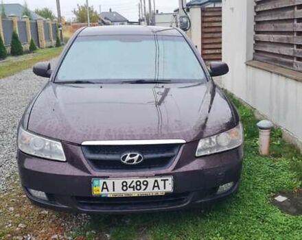 Коричневий Хендай Соната, об'ємом двигуна 2.4 л та пробігом 135 тис. км за 6000 $, фото 1 на Automoto.ua