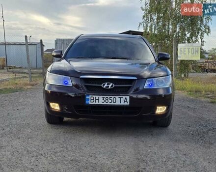 Коричневий Хендай Соната, об'ємом двигуна 2 л та пробігом 162 тис. км за 5700 $, фото 1 на Automoto.ua