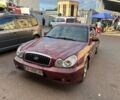 Червоний Хендай Соната, об'ємом двигуна 2 л та пробігом 330 тис. км за 1300 $, фото 1 на Automoto.ua
