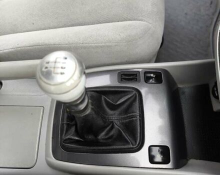 Красный Хендай Соната, объемом двигателя 2.36 л и пробегом 300 тыс. км за 3899 $, фото 21 на Automoto.ua