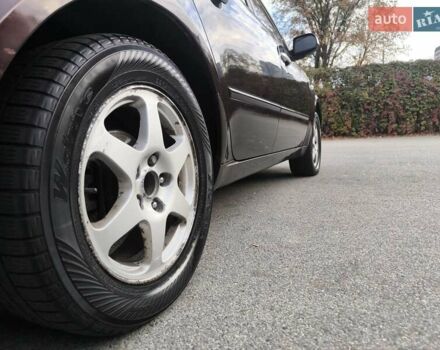 Красный Хендай Соната, объемом двигателя 2.36 л и пробегом 300 тыс. км за 3899 $, фото 13 на Automoto.ua