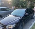 Червоний Хендай Соната, об'ємом двигуна 2 л та пробігом 270 тис. км за 5000 $, фото 1 на Automoto.ua