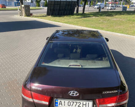 Красный Хендай Соната, объемом двигателя 2 л и пробегом 278 тыс. км за 5000 $, фото 5 на Automoto.ua