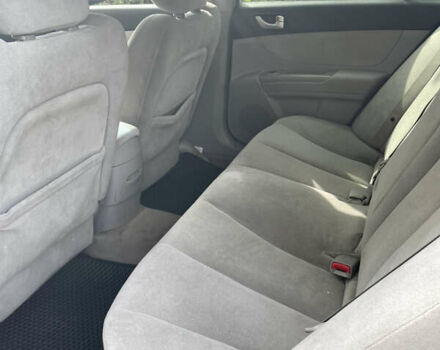 Красный Хендай Соната, объемом двигателя 2.36 л и пробегом 344 тыс. км за 5650 $, фото 10 на Automoto.ua