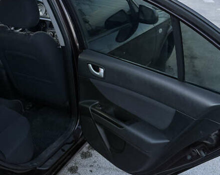 Червоний Хендай Соната, об'ємом двигуна 2 л та пробігом 225 тис. км за 5000 $, фото 13 на Automoto.ua