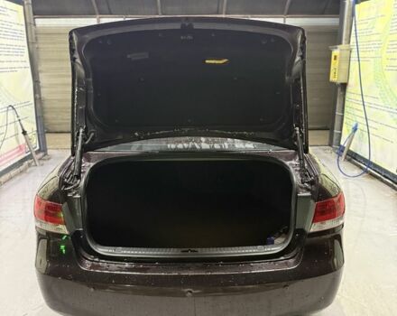 Червоний Хендай Соната, об'ємом двигуна 2.4 л та пробігом 133 тис. км за 8500 $, фото 21 на Automoto.ua