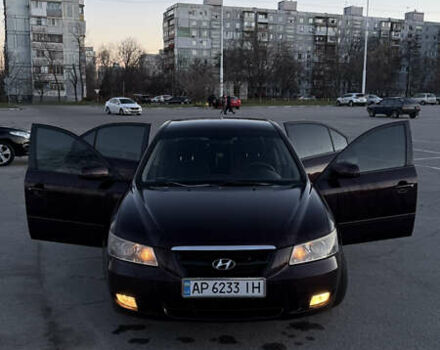 Червоний Хендай Соната, об'ємом двигуна 2 л та пробігом 225 тис. км за 5000 $, фото 17 на Automoto.ua