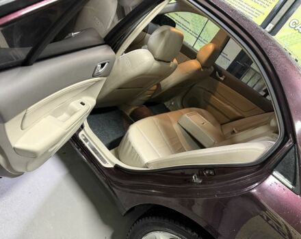 Червоний Хендай Соната, об'ємом двигуна 2.4 л та пробігом 133 тис. км за 8500 $, фото 18 на Automoto.ua