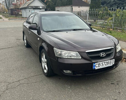 Красный Хендай Соната, объемом двигателя 2.36 л и пробегом 245 тыс. км за 5300 $, фото 8 на Automoto.ua