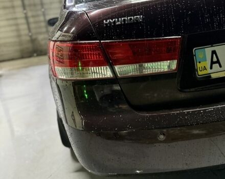 Червоний Хендай Соната, об'ємом двигуна 2.4 л та пробігом 133 тис. км за 8500 $, фото 8 на Automoto.ua