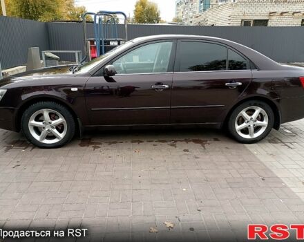 Червоний Хендай Соната, об'ємом двигуна 2.4 л та пробігом 253 тис. км за 5800 $, фото 1 на Automoto.ua