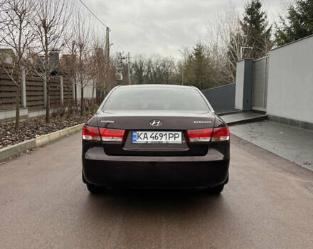 Красный Хендай Соната, объемом двигателя 2 л и пробегом 348 тыс. км за 6800 $, фото 14 на Automoto.ua