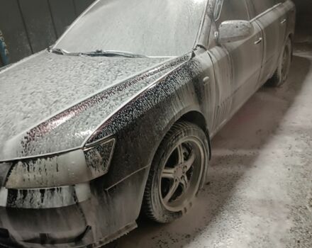 Червоний Хендай Соната, об'ємом двигуна 2.4 л та пробігом 302 тис. км за 6000 $, фото 7 на Automoto.ua