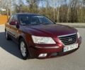 Красный Хендай Соната, объемом двигателя 2 л и пробегом 177 тыс. км за 5500 $, фото 1 на Automoto.ua