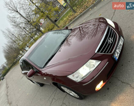 Красный Хендай Соната, объемом двигателя 2 л и пробегом 240 тыс. км за 5300 $, фото 13 на Automoto.ua