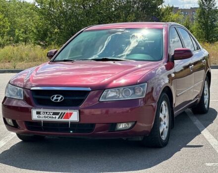 Червоний Хендай Соната, об'ємом двигуна 0 л та пробігом 200 тис. км за 4600 $, фото 5 на Automoto.ua