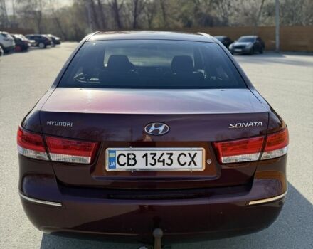 Красный Хендай Соната, объемом двигателя 2 л и пробегом 177 тыс. км за 5500 $, фото 5 на Automoto.ua