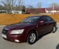 Красный Хендай Соната, объемом двигателя 2 л и пробегом 177 тыс. км за 5500 $, фото 2 на Automoto.ua