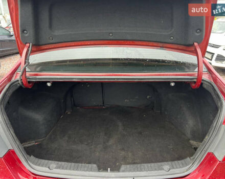 Красный Хендай Соната, объемом двигателя 2.4 л и пробегом 252 тыс. км за 6700 $, фото 17 на Automoto.ua