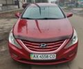 Красный Хендай Соната, объемом двигателя 2 л и пробегом 206 тыс. км за 8500 $, фото 4 на Automoto.ua