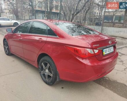 Красный Хендай Соната, объемом двигателя 2 л и пробегом 206 тыс. км за 8500 $, фото 6 на Automoto.ua