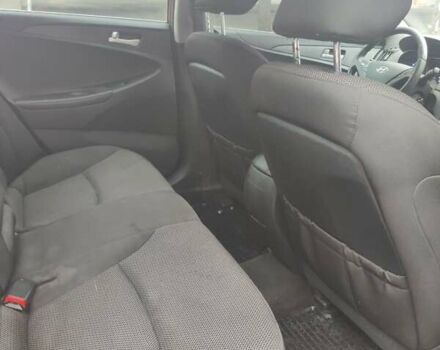 Красный Хендай Соната, объемом двигателя 2 л и пробегом 206 тыс. км за 8500 $, фото 20 на Automoto.ua