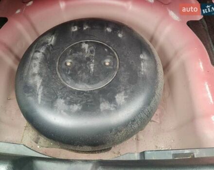 Красный Хендай Соната, объемом двигателя 2 л и пробегом 206 тыс. км за 8500 $, фото 26 на Automoto.ua