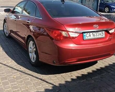 Красный Хендай Соната, объемом двигателя 2.36 л и пробегом 185 тыс. км за 8699 $, фото 3 на Automoto.ua