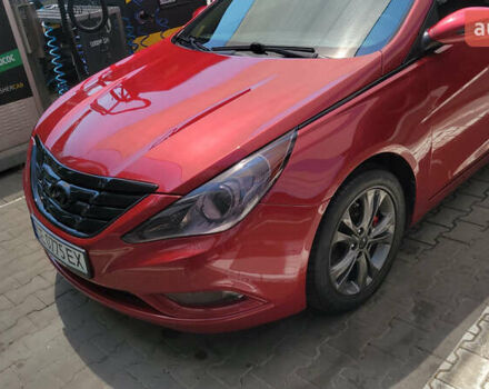 Красный Хендай Соната, объемом двигателя 2.36 л и пробегом 285 тыс. км за 10500 $, фото 5 на Automoto.ua