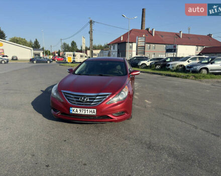 Червоний Хендай Соната, об'ємом двигуна 2.36 л та пробігом 111 тис. км за 9000 $, фото 6 на Automoto.ua