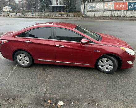 Красный Хендай Соната, объемом двигателя 2.4 л и пробегом 255 тыс. км за 9000 $, фото 5 на Automoto.ua