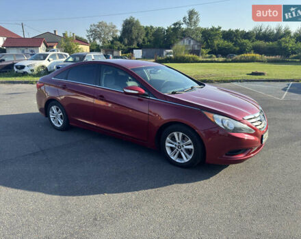 Червоний Хендай Соната, об'ємом двигуна 2.36 л та пробігом 111 тис. км за 9000 $, фото 1 на Automoto.ua