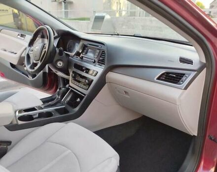 Красный Хендай Соната, объемом двигателя 2.36 л и пробегом 199 тыс. км за 11000 $, фото 15 на Automoto.ua