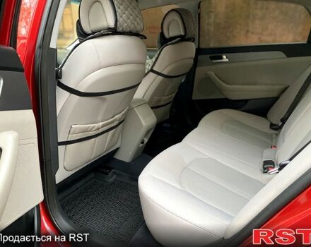 Червоний Хендай Соната, об'ємом двигуна 2.4 л та пробігом 240 тис. км за 9500 $, фото 6 на Automoto.ua