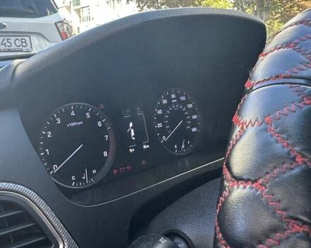 Красный Хендай Соната, объемом двигателя 2.36 л и пробегом 280 тыс. км за 8500 $, фото 7 на Automoto.ua