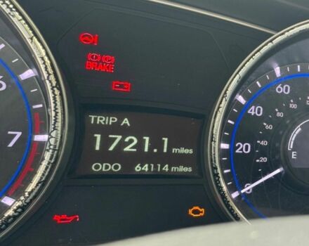 Красный Хендай Соната, объемом двигателя 2.4 л и пробегом 104 тыс. км за 9000 $, фото 16 на Automoto.ua