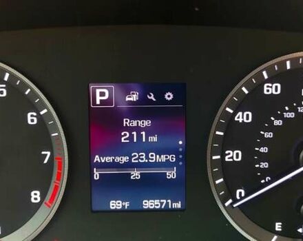 Красный Хендай Соната, объемом двигателя 2.4 л и пробегом 154 тыс. км за 10000 $, фото 17 на Automoto.ua