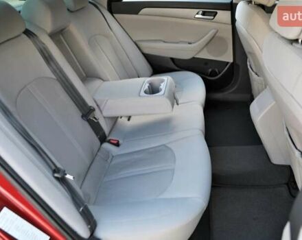 Красный Хендай Соната, объемом двигателя 2.4 л и пробегом 154 тыс. км за 10000 $, фото 10 на Automoto.ua