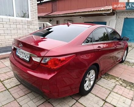 Красный Хендай Соната, объемом двигателя 2.36 л и пробегом 183 тыс. км за 6500 $, фото 2 на Automoto.ua