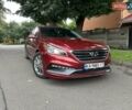 Красный Хендай Соната, объемом двигателя 2.36 л и пробегом 155 тыс. км за 10700 $, фото 1 на Automoto.ua