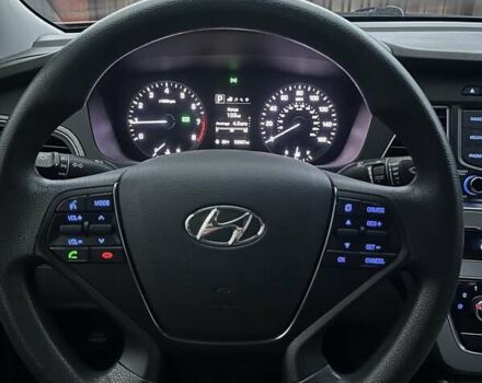 Червоний Хендай Соната, об'ємом двигуна 2.4 л та пробігом 85 тис. км за 11700 $, фото 11 на Automoto.ua