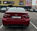 Красный Хендай Соната, объемом двигателя 2 л и пробегом 148 тыс. км за 13500 $, фото 4 на Automoto.ua