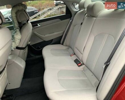 Червоний Хендай Соната, об'ємом двигуна 2.4 л та пробігом 150 тис. км за 9080 $, фото 25 на Automoto.ua