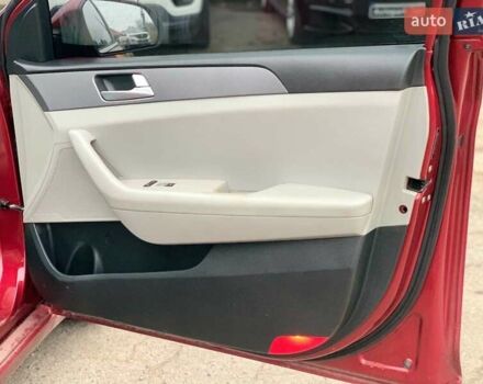 Червоний Хендай Соната, об'ємом двигуна 2.4 л та пробігом 150 тис. км за 9080 $, фото 24 на Automoto.ua