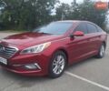 Хендай Соната 2015 в Буче на Automoto.ua Красный Хендай Соната, объемом двигателя 2.36 л и пробегом 285 тыс. км за 10500 $, фото 12 на Automoto.ua