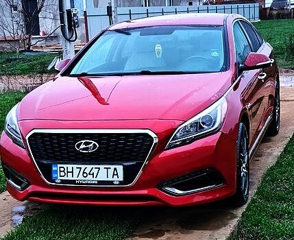Червоний Хендай Соната, об'ємом двигуна 2 л та пробігом 150 тис. км за 11999 $, фото 6 на Automoto.ua