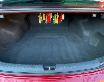 Хендай Соната 2015 в Киеве на Automoto.ua Красный Хендай Соната, объемом двигателя 2.36 л и пробегом 200 тыс. км за 8400 $, фото 9 на Automoto.ua