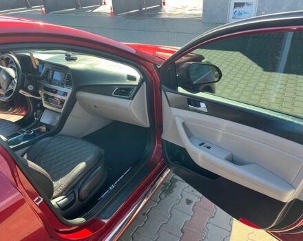 Красный Хендай Соната, объемом двигателя 2.4 л и пробегом 107 тыс. км за 9000 $, фото 9 на Automoto.ua