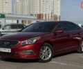 Червоний Хендай Соната, об'ємом двигуна 2.4 л та пробігом 133 тис. км за 9500 $, фото 2 на Automoto.ua
