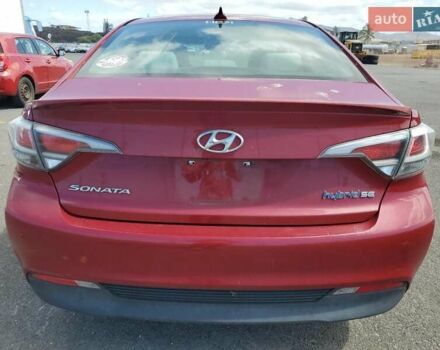 Хендай Соната 2015 в Львове на Automoto.ua Красный Хендай Соната, объемом двигателя 2 л и пробегом 140 тыс. км за 1600 $, фото 5 на Automoto.ua
